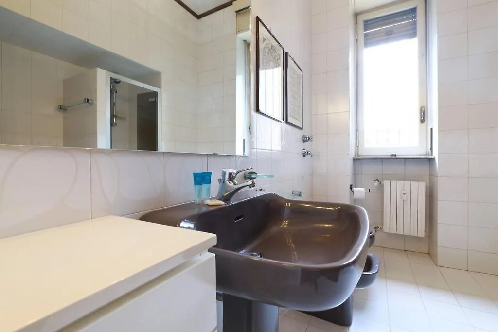 Contempora Apartments - Trilocale P.Le Susa Milánó