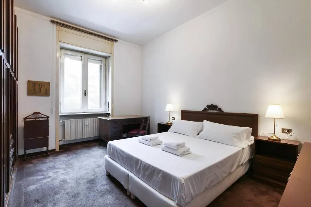 Contempora Apartments - Trilocale P.Le Susa Milánó